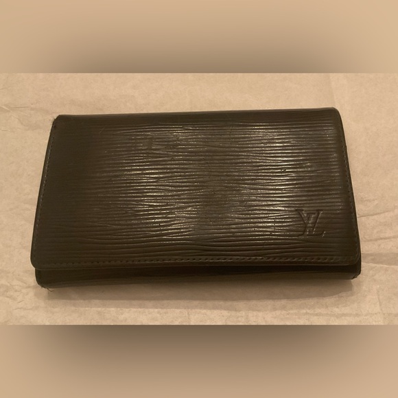 Louis Vuitton Epi Leather Long Wallet–Noir | Vintage Collector Piece | Full Set - Picture 2 of 16
